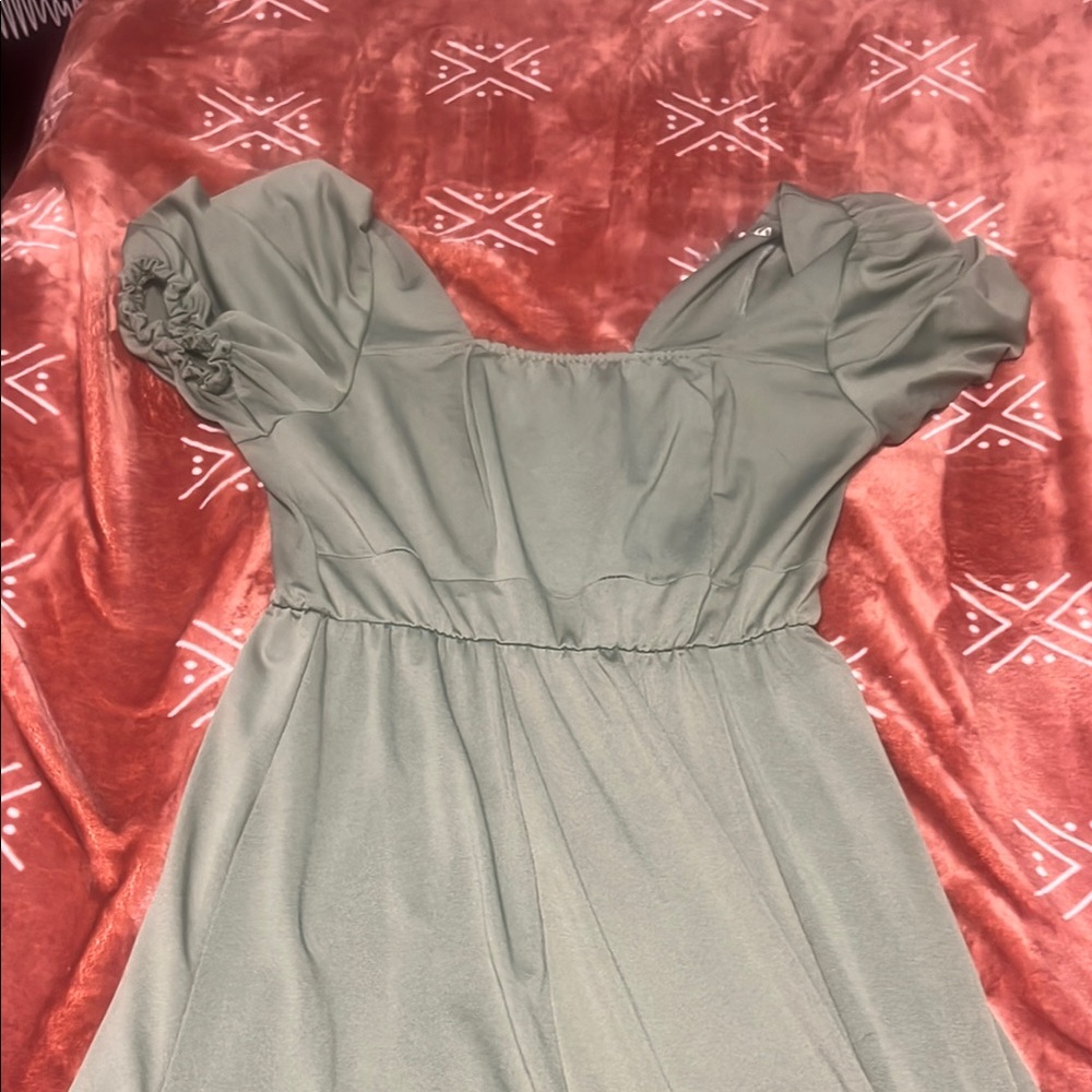 Green Puff Sleeve Scoop Neck Midi Dress for Prom